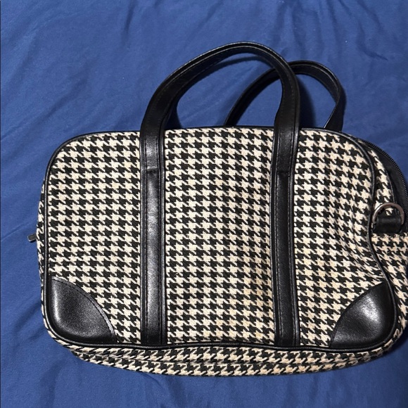 Handbags - Chic Houndstooth Tote with Black Details